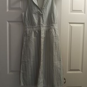 Size 4/6 Simply Noelle Casual Vertical Lined V neck Tank Top Dress